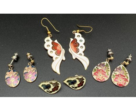 4 pairs of floral design enamel earrings, to include 2 pairs by Fish Crown. 3 x drop style pairs and 1 pair of studs. Largest