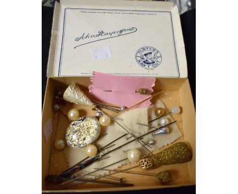 Jewellery - an Edwardian 9ct gold diamond set stick pin; others, hatpins; etc.; quantity