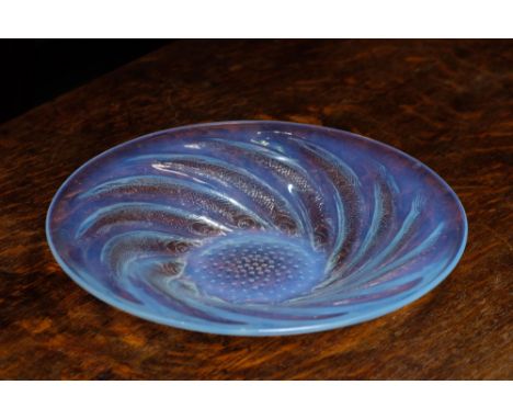 R Lalique'Poissons' glass bowlstamped signature30cm across