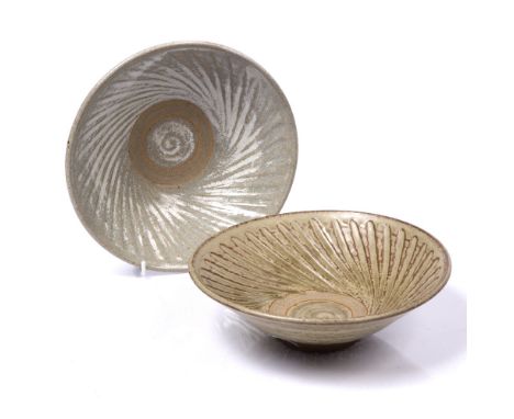 Marianne de Trey (b.1913) Two footed bowls fluted decoration  each impressed potter's seal each 21cm diameter (2).