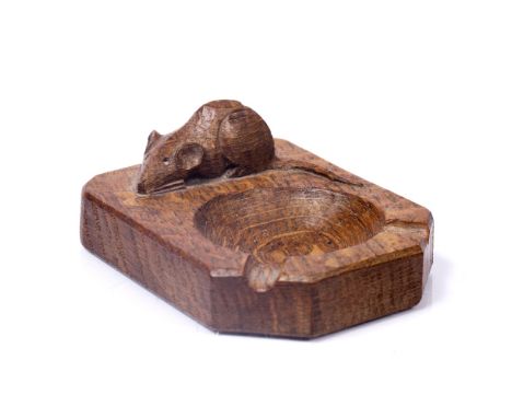 Mouseman Oak ashtray carved mouse signature 10cm across.