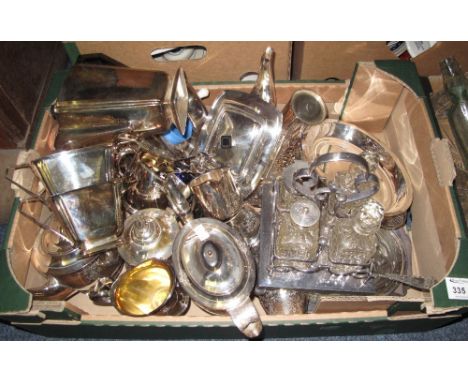 Tray of assorted metalware to include: Art Deco design and other silver plated tea services; silver plated and glass cruet se