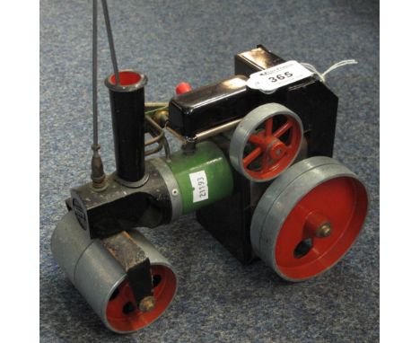 Vintage Mamod steam engine (unboxed).