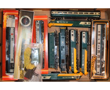 A collection of Hornby and Mainline Railways OO gauge scale model locomotives to include Inter-City 125 Power Cars and mk3 il