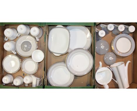 Wedgwood "Plaza" pattern tea and coffee ware to include four tea cups and saucers, four coffee cups and saucers, four 19.5cm 