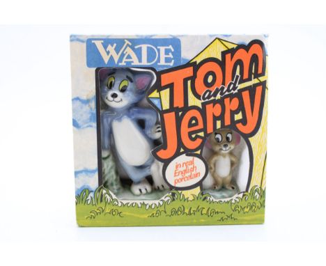 Boxed Wade Tom and Jerry set, in original box.  In good condition with no obvious damage or restoration.