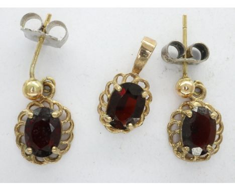 Pair of 9ct gold drop earrings and pendant set with garnet. drop H: 17 mm, 2.3g. UK P&amp;P Group 1 (£16+VAT for the first lo