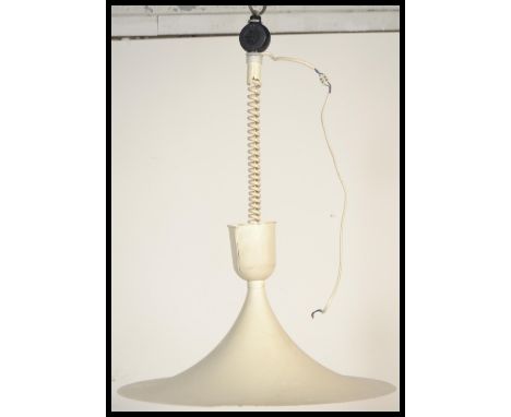 A vintage retro 20th century Scandinavian rise and fall pendant lamp light by Lyfa. The semi rise and fall mechanism in worki