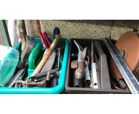 QTY OF TOOLS INCL; HAMMERS, RULES, MEASURING TAPE ETC