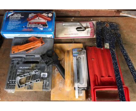 QTY OF TOOLS INCL; DRILL BITS, CORDLESS SCREW DRIVER ETC
