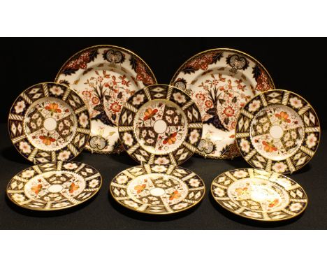 A pair of Royal Crown Derby 383 pattern side plates, 21.5cm diameter, printed marks, first quality; a set of four Royal Crown