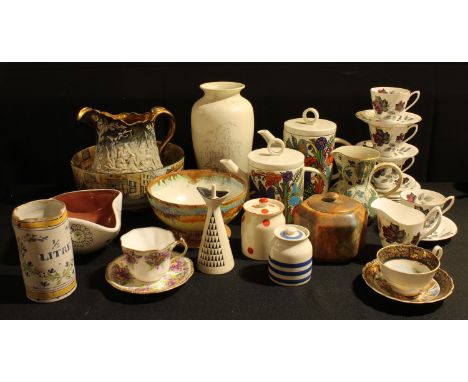 Ceramics - a Villeroy &amp; Boch Acapulco pattern coffee pot; another, teapot; a Royal Albert part tea service; Hornsea, Pool