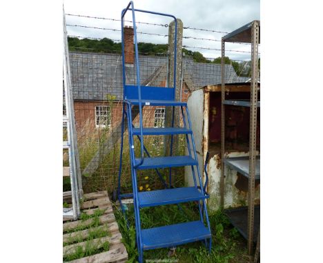 A tier step system on wheels.