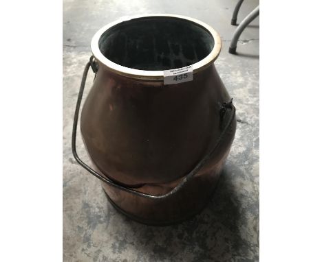A VINTAGE COPPER MILKING BUCKET 