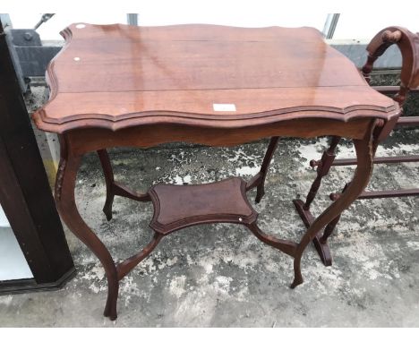 A MAHOGANY SIDE TABLE WITH LOWER SHELF 