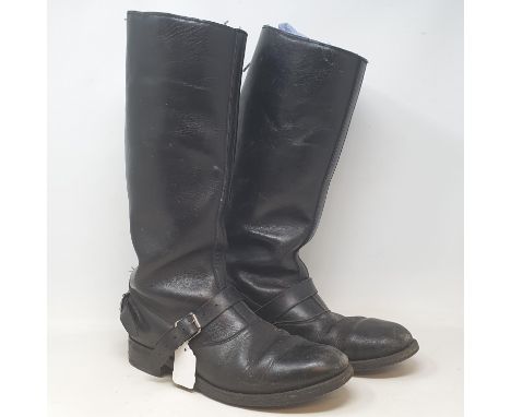A pair of vintage black leather motorcycle boots (size 8) (2)
