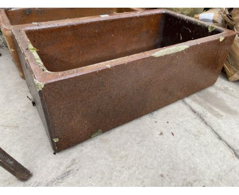 A VINTAGE SALT GLAZED TROUGH/PLANTER 