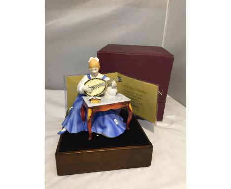 A ROYAL DOULTON FIGURINE, LUTE HN2431, MODELLED BY PEGGY DAVIES AS PART OF THE LADY MUSICIANS SERIES, IN BOX WITH CERTIFICATE