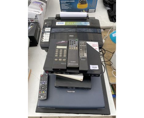AN ASSORTMENT OF ITEMS TO INCLUDE A PANASONIC NV-G40 VHS PLAYER, AN LG BLURAY PLAYER, A POLAROID DVD PLAYER, AN EPSON PRINTER