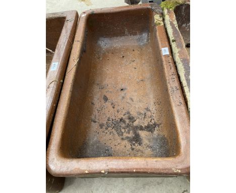 A VINTAGE SALT GLAZED TROUGH/PLANTER 