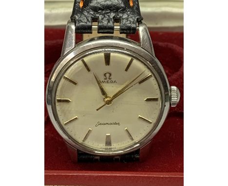 A VINTAGE 1960/1970'S GENTS OMEGA SEAMASTER MANUAL WIND WATCH BOXED SEEN WORKING BUT NO WARRANTY 