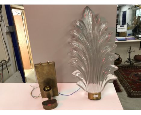 A set of four Murano style glass wall lights of stylised palm leaf design on brass sconces 52 cm long CONDITION REPORTS To cl