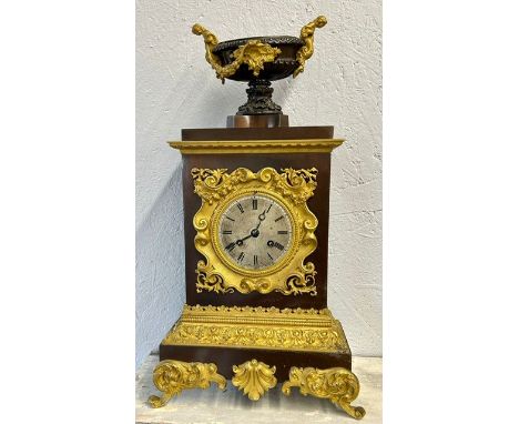 A French Empire period gilt mantle clock&nbsp;
