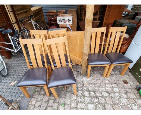 Light Oak rectangular table and a set of 6 chairs 