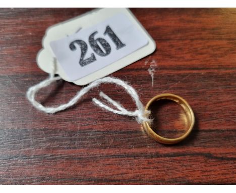 22ct Gold wedding band 5.5g total weight Size K 