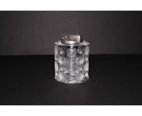 A Lalique "Tokyo" pattern table cigarette lighter