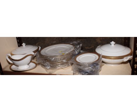Twelve Royal Worcester "Davenham" dinner plates, twelve side plates, a tureen and a gravy boat and stand