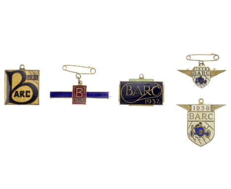 Assorted BARC Brooklands Members and Guests lapel badges,comprising 1924 Guest's, number 660, in red and blue enamel; 1931 Me