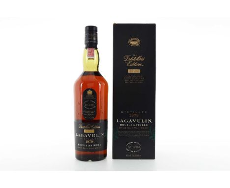 LAGAVULIN 1979 DISTILLERS EDITION ISLAY SINGLE MALT  Distilled: 1979Double matured in Pedro Ximenez casks.43% ABV / 70cl  The