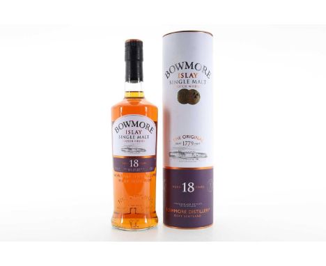 BOWMORE 18 YEAR OLD ISLAY SINGLE MALT  43% ABV / 70cl  Sat on the picturesque shore of Loch Indaal, Bowmore is a distillery s