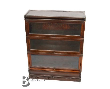 Globe Wernicke glass fronted bookcase, mahogany, approx 31 x 87 x 86 cms. Note: Property of a Yorkshire lady. 