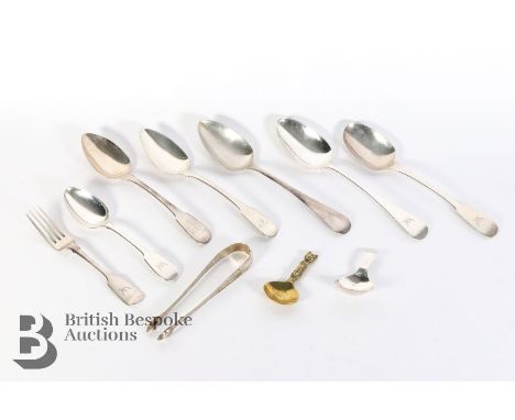 Georgian silver serving spoons, two London hallmark dated 1822/23, mm Thomas Dicks approx 126 gms; two London hallmark dated 