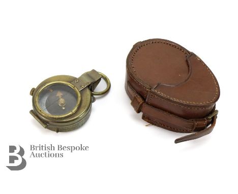 World War One 1917 E Koehn, Geneva, no 60709, Verner's Pattern VII military compass in leather case.