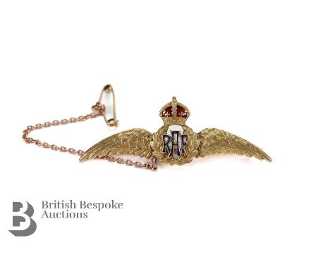 9ct yellow gold and enamel RAF sweetheart brooch, blue enamel lettering with red enamel crown, mm CP &amp; C, 50 mm in length