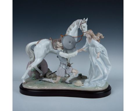 A beautiful and moving depiction of Don Quijote y Dulcinea. It is a limited edition with backstamp and artist signed. This it