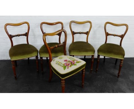 Set of five rosewood side chairs, four with green upholstered seats and one with tapestry seat, 85 x 45cm