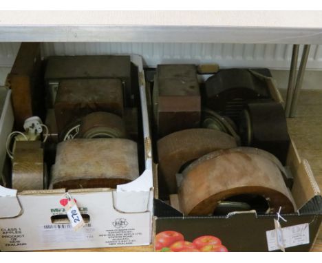 Various mantel clocks, and mantel clock cases 