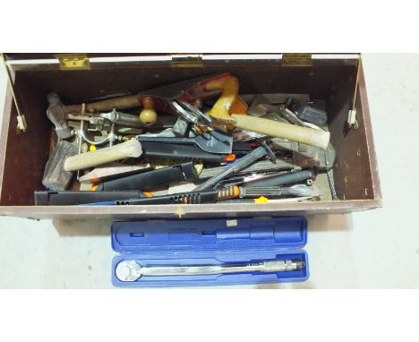 A Record 044 Combination plane, other planes, chisels and tools.