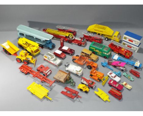 Corgi, Matchbox, Dinky and Others - In excess of 20 unboxed diecast model vehicles in various scales. Lot includes Corgi Majo