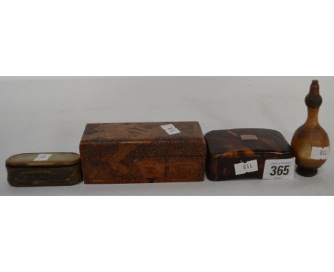 19th Century tortoiseshell  rose gold mounted snuff box, width 3'. (hinge af), a horn snuff box, paperwork rectangular box an