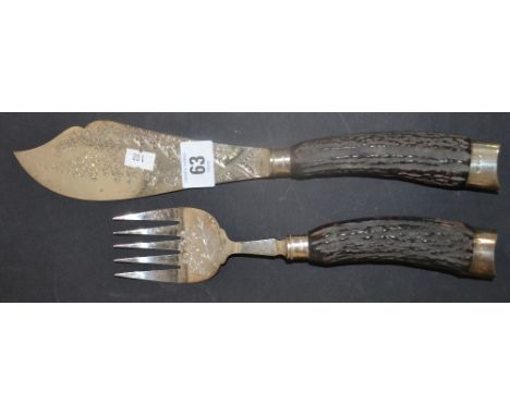 Victorian fish slice and fork with antler handle and silver collar and finial, Sheffield 1896.  