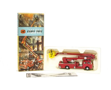 A Corgi Major Toys 1127 Simon Snorkel Fire Engine, red body, spun hubs, in original box with leaflet, E, box VG 