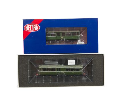 Heljan 00 Gauge BR green Passenger  Railbuses, 87061 W&M E79964 with green speed whiskers and 88001 light green W79975 with s
