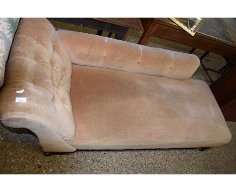 Late Victorian button upholstered chaise longue 