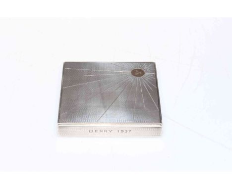 Aspreys silver engine turned comport, the spring hinged cover with gold inlay sun burst, engraved subtly DERBY 1937, hallmark