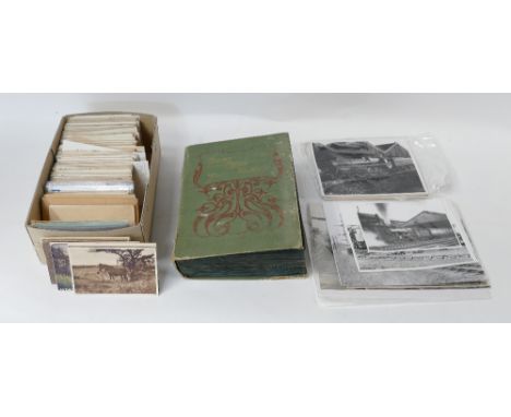A good collection of vintage Postcards: Large collection of vintage postcards including topographical cards and a collection 